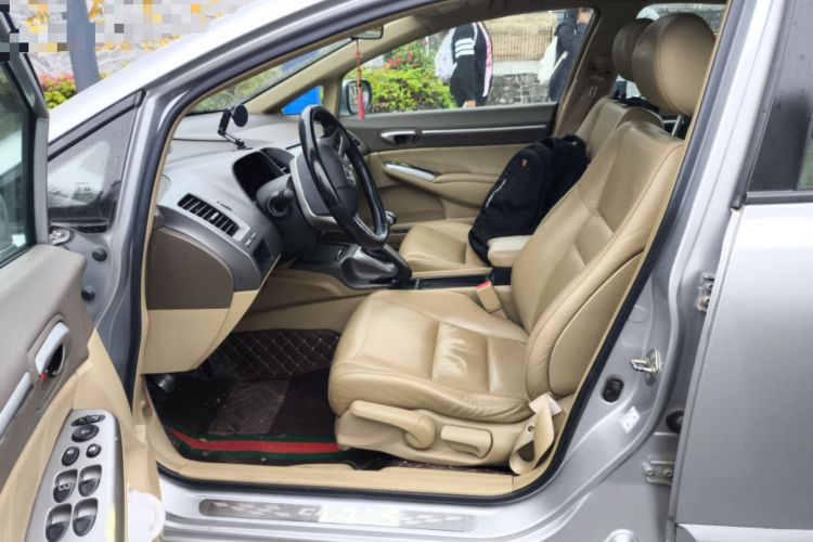Used Honda Civic 2006 1.8L Manual Luxury Edition Left Front Seat