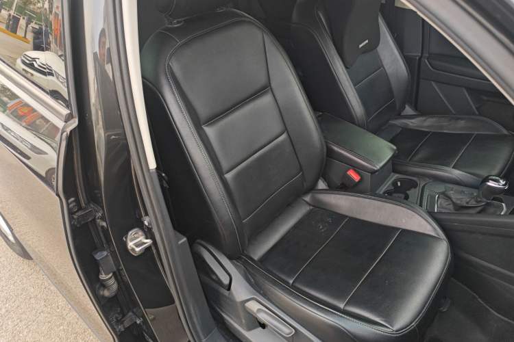 Used Volkswagen Tayron 2019 Teramont Edition 280TSI Two-Wheel Drive Comfort Model China VI Standard