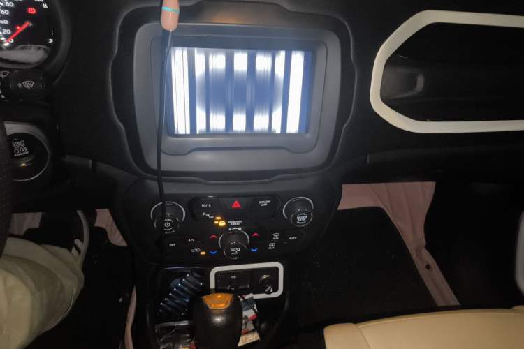 Used Jeep Renegade 2018 Connected Large Screen Version 180T Automatic Jingneng Version