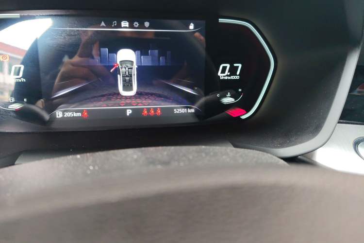 Used MG 5 2022 300TGI DCT Chao Yue Flagship Edition
