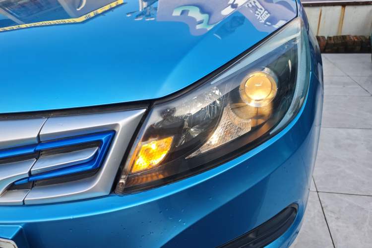 Used BYD e5 2017 300 Prestige Edition Left Front Headlight