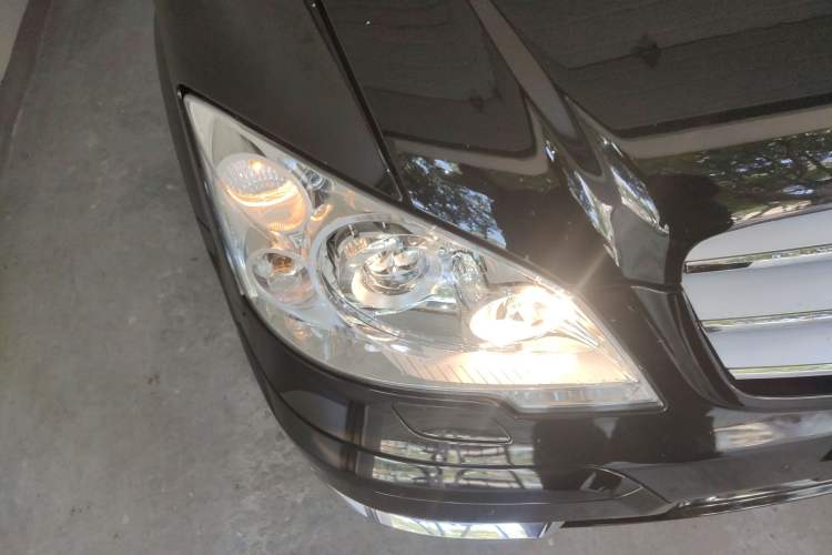 Used Mercedes-Benz Viano 2015 3.0L Partner Edition