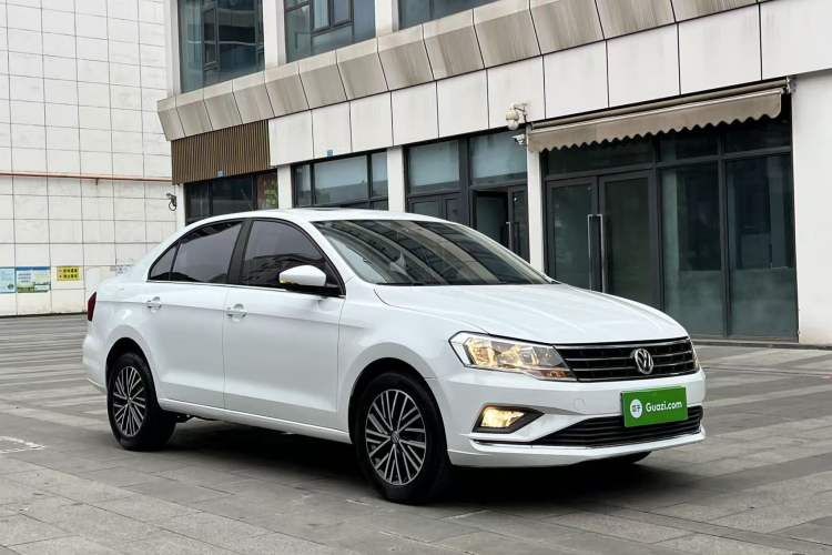 Used Volkswagen Jetta 2019 Dream Edition 1.5L Automatic Comfort Version
