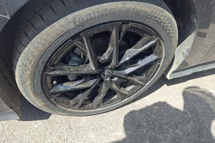 Used CHANGAN UNI-V 2024 1.5T Prestige Edition