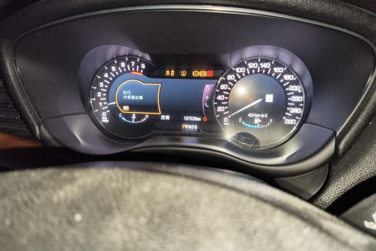 Used Lincoln MKC 2016 2.0T Four-Wheel Drive Luxury Edition
