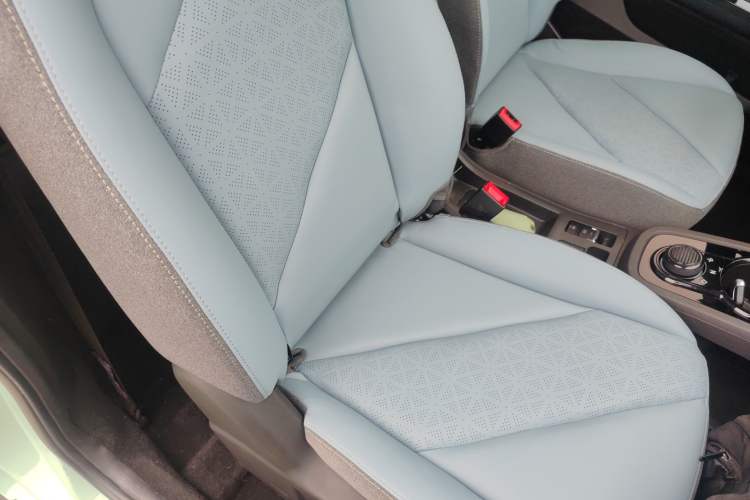 Used Chery QQ Little Ant 2022 Sweet Pink Edition Half-Sugar Version 3-Cell Lithium 30kW 301km