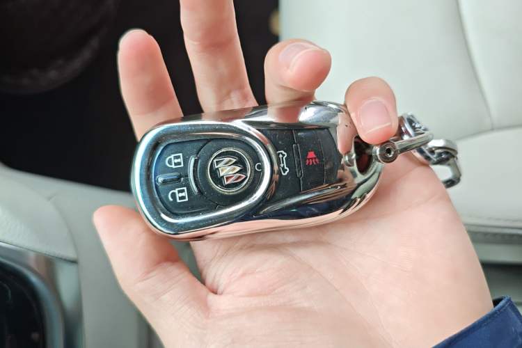 Used Buick GL8 2020 Land Business Class 652T Luxury Model
