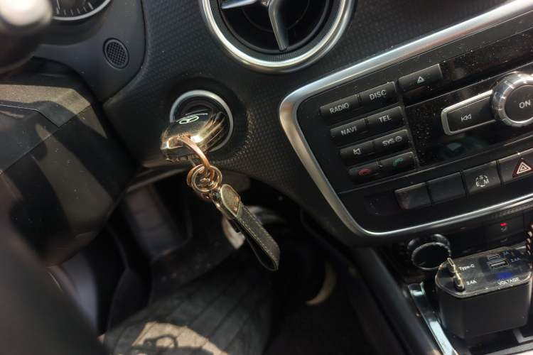 Used Mercedes-Benz A-Class 2015 A 180 Vehicle Key
