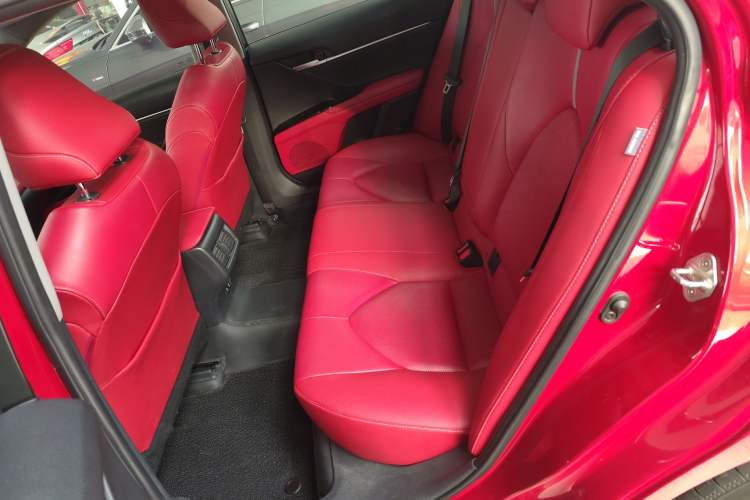 Used Toyota Camry 2019 2.5S FENGSHANG Version China VI Standard Left Rear Seat