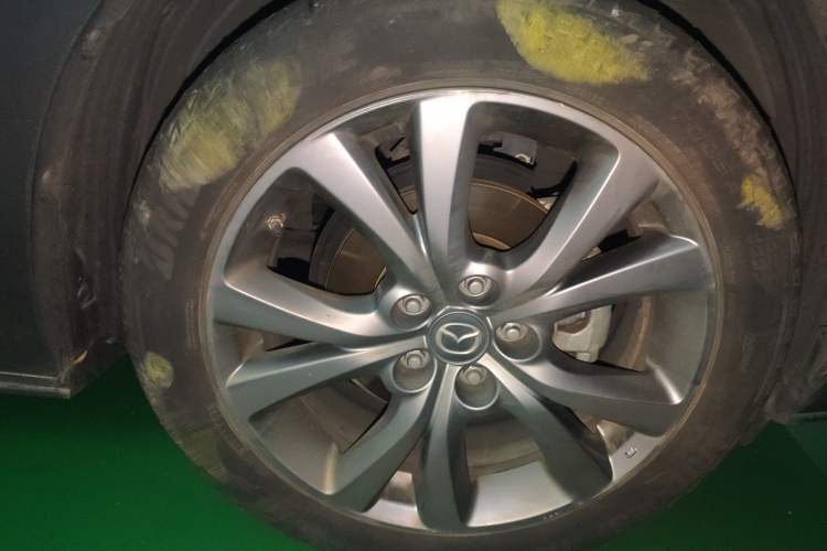 Used Mazda CX-30 2020 2.0L Automatic Joyful Model Right Front Wheel Hub