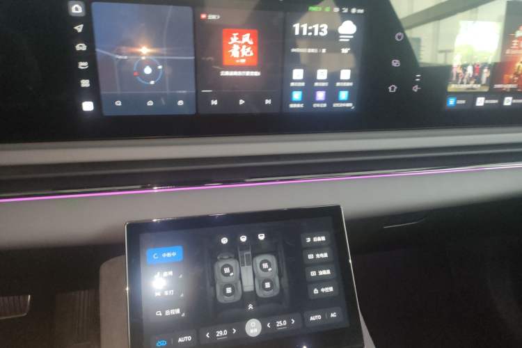 Used VOYAH PASSION 2024 PHEV Four-Wheel Drive Ultra-Long Range Flagship Model
