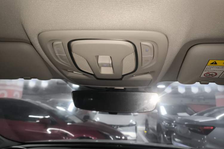 Used Roewe i6 MAX New Energy 2021 EV 500 Skyroof Flagship Edition