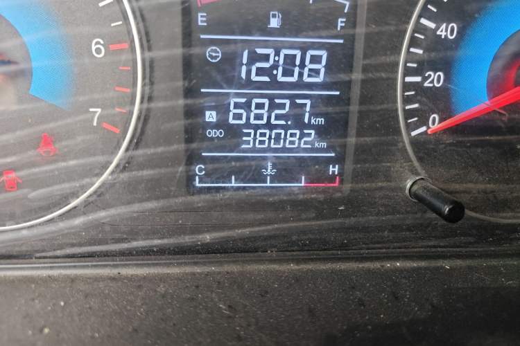 Used Dongfeng Fengon 330 2018 1.5L 330S Comfort Edition DK15