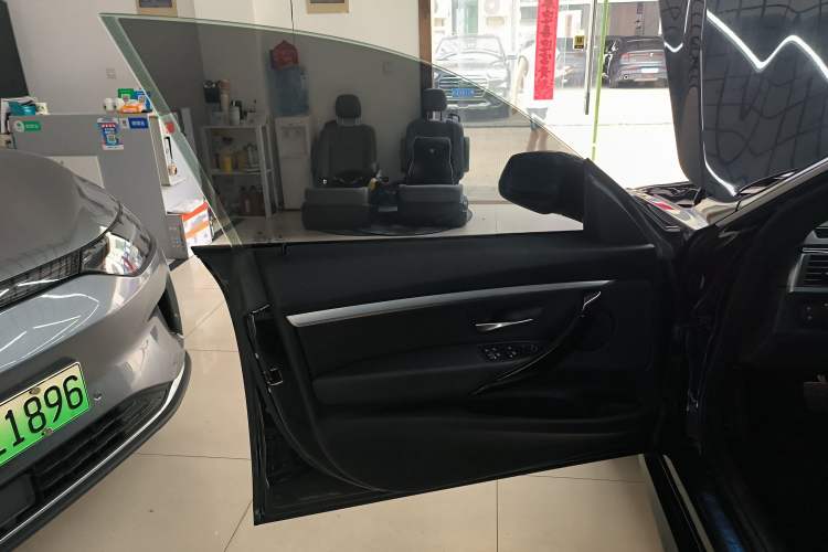 Used BMW 3 Series GT 2019 320i M Sport Package
