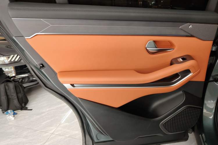 Used BYD Tang L 2025 EV 600KM All-Wheel-Drive LiDAR Flagship Model