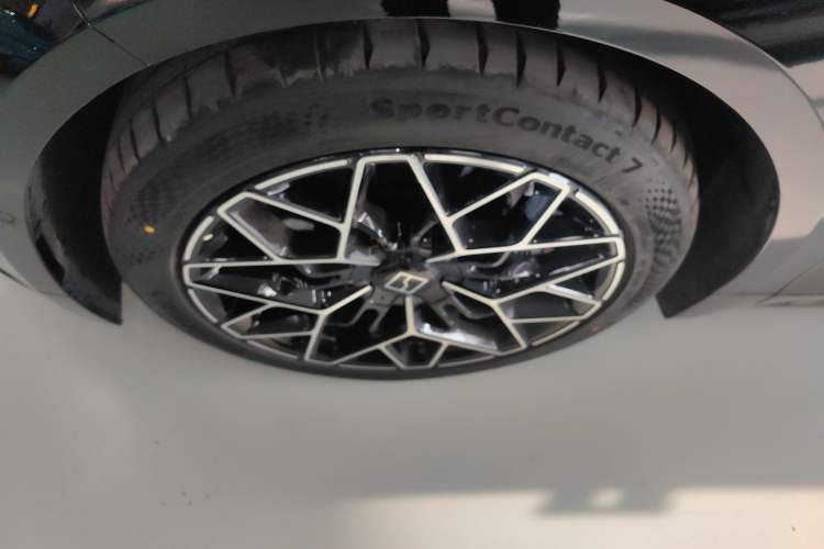 Used Zeekr 001 2026 95° All-Wheel-Drive Max Edition