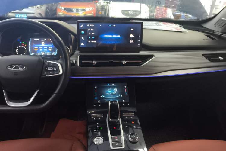 Used Chery Tiggo 8 2021 Kunpeng Edition 290TGDI Automatic Fuyao Version Audio And AC Panel