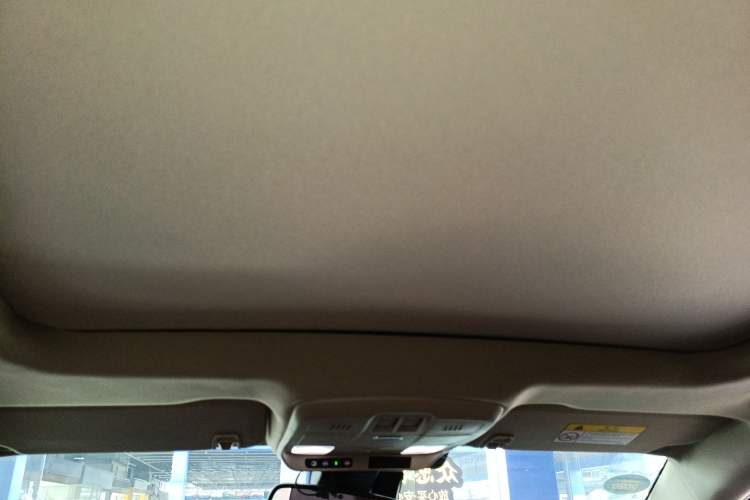 Used Buick Envision 2017 28T Four-Wheel Drive Luxury Model
