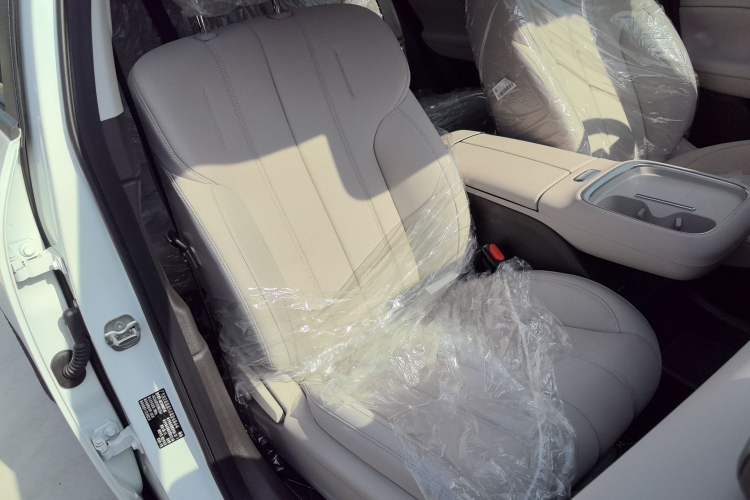 Used AION UT 2025 330 Star Edition