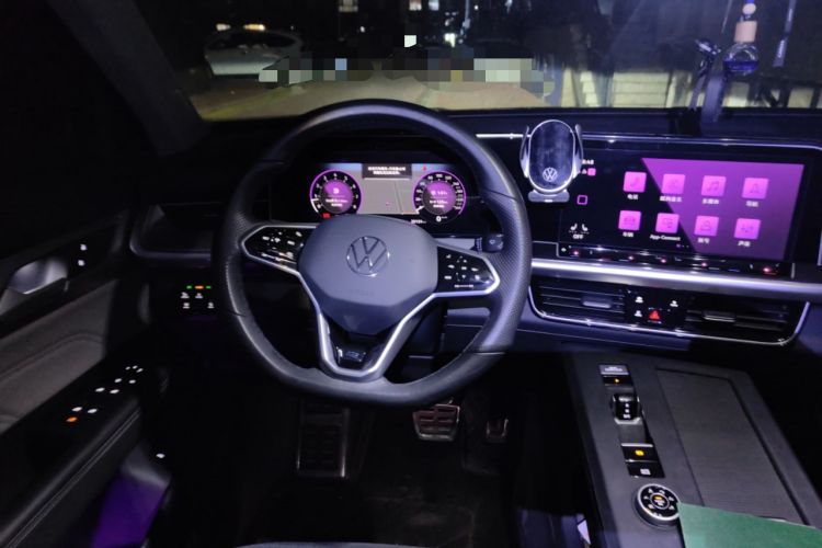 Used Volkswagen Tavendor 2023 380TSI Four-Wheel Drive R-Line Cruise Edition
