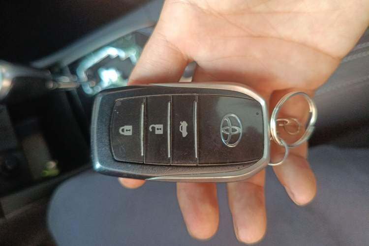 Used Toyota Levin 2014 1.8V CVT Luxury Edition Vehicle Key