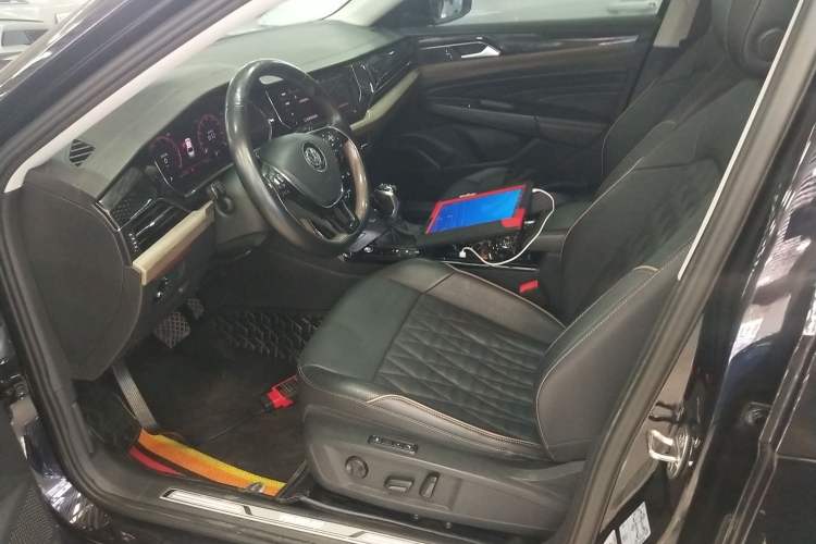 Used Volkswagen Passat 2019 330TSI Prestige Edition China V Standard Left Front Seat