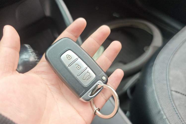 Used Hyundai ix35 2012 2.0L Automatic Two-Wheel Drive Elite Edition GLS Vehicle Key