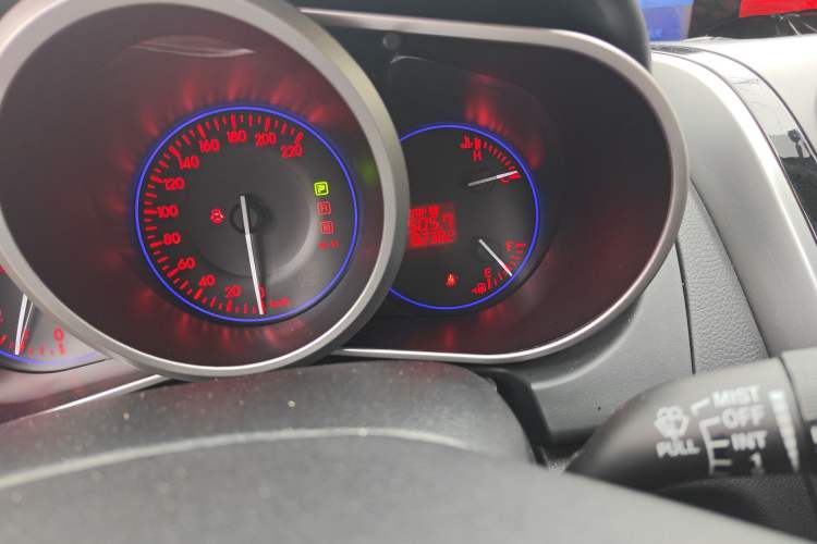 Used Mazda CX-7 2014 2.5L 2WD Luxury Edition
