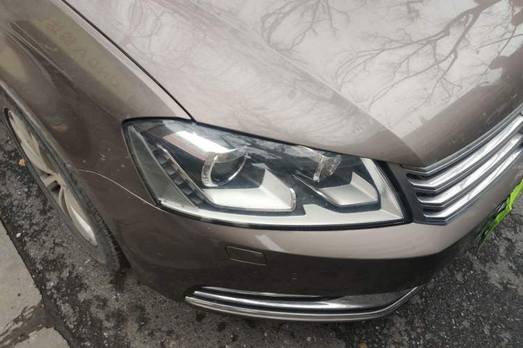 Used Volkswagen Magotan 2015 1.8TSI Luxury Model Right Front Headlight