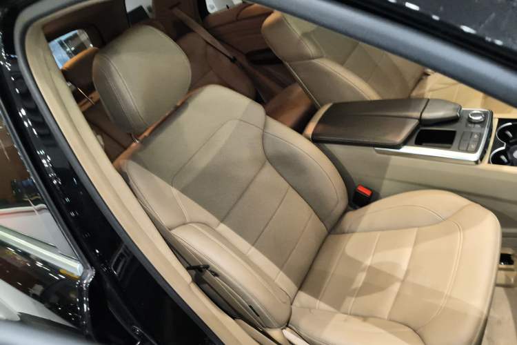 Used Mercedes-Benz M-Class 2015 ML 320 4MATIC