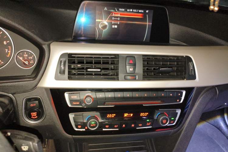 Used BMW 3 Series 2016 320Li Fashion Model