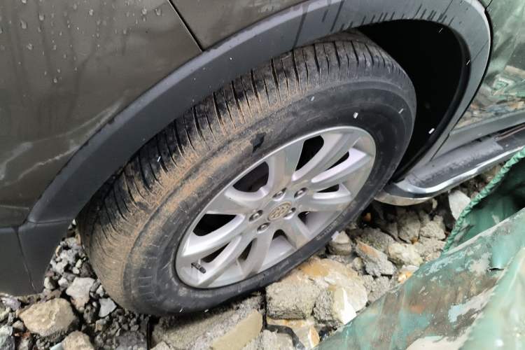 Used Buick Envision 2018 20T Two-Wheel-Drive Leading Model Exterior 4