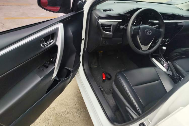 Used Toyota Corolla 2017 Revised Version 1.6L S-CVT GL
