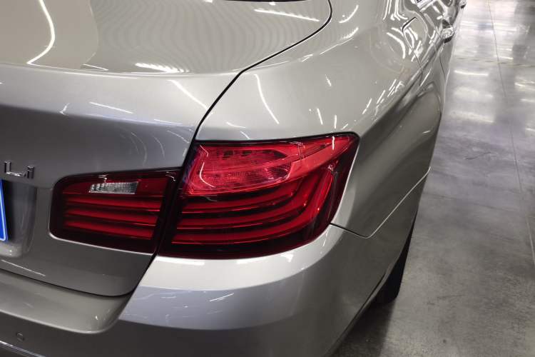 Used BMW 5 Series 2014 525Li Luxury Design Package
