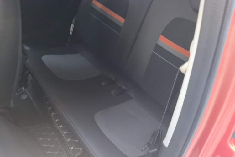 Used Wuling Hongguang MINIEV 2020 Freedom Version Lithium Iron Phosphate Left Rear Seat