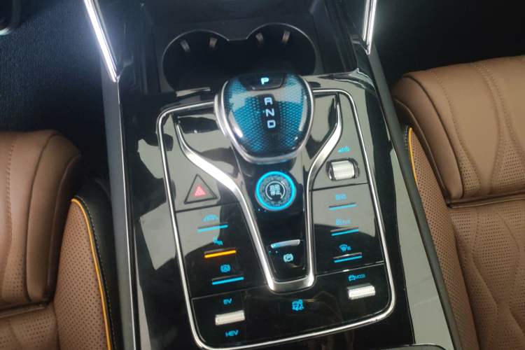 Used BYD Tang New Energy 2021 DM-i 112KM Prestige Model