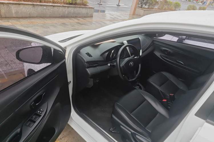 Used Toyota YARiS L Zhi Xuan 2019 1.5E CVT Dynamic Edition China VI compliant
