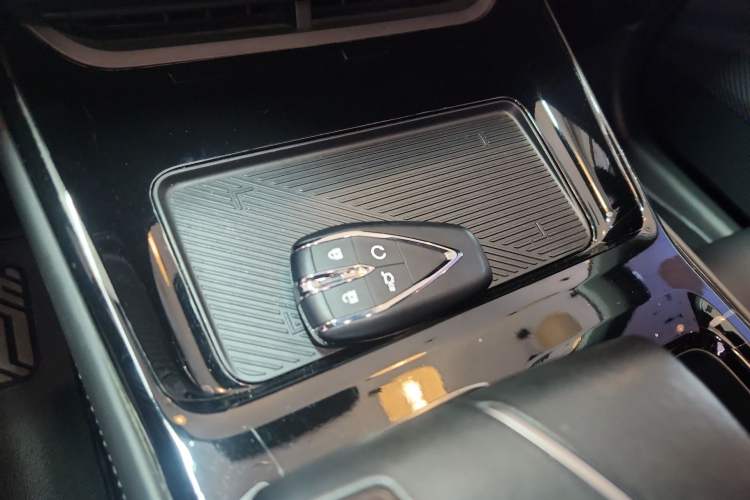 Used CHANGAN Ruicheng PLUS 2023 1.5T DCT Navigation Edition
