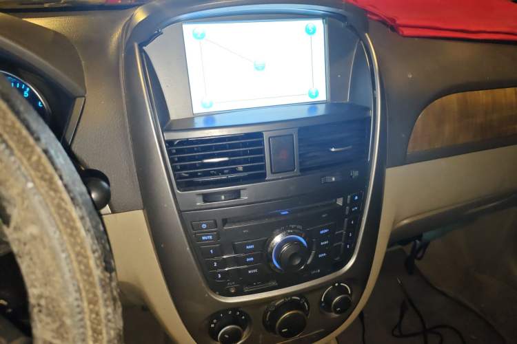 Used Buick Excelle 2015 1.5L Manual Classic Trim Audio And AC Panel