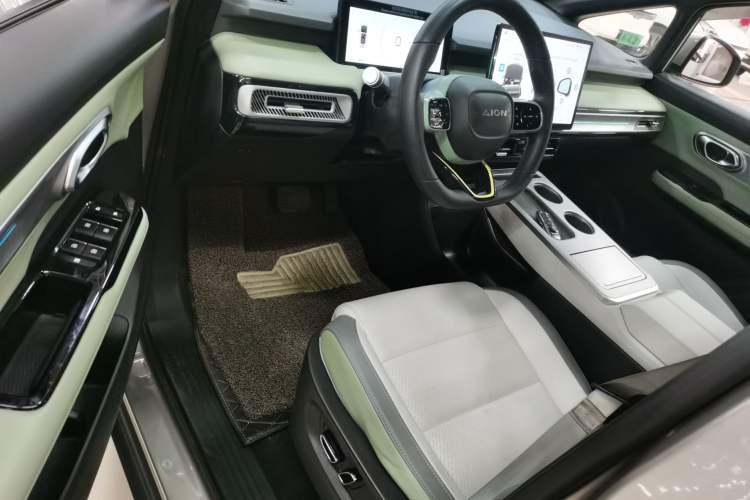 Used AION Y 2023 Plus 510 Smart Edition Driver Seat