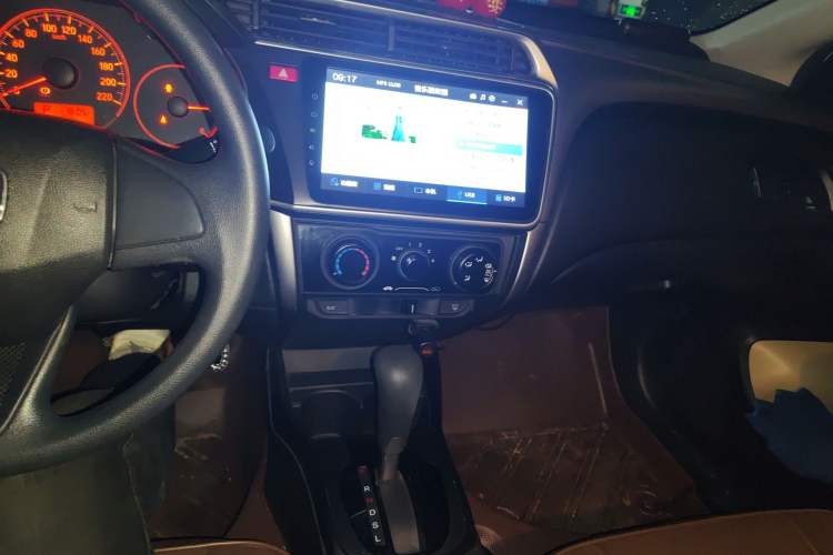 Used Honda City 2015 1.5L CVT Comfort Version Audio And AC Panel