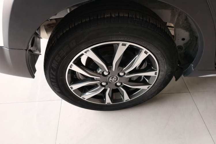 Used Toyota YARiS L Zhi Xuan 2022 X-Trail 1.5L CVT Luxury PLUS Edition
