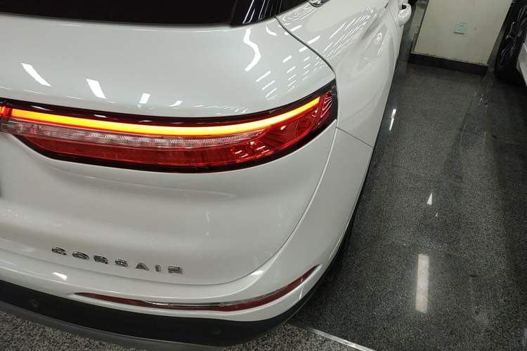 Used Lincoln Corsair 2020 2.0T Two-Wheel Drive Luxury Edition
