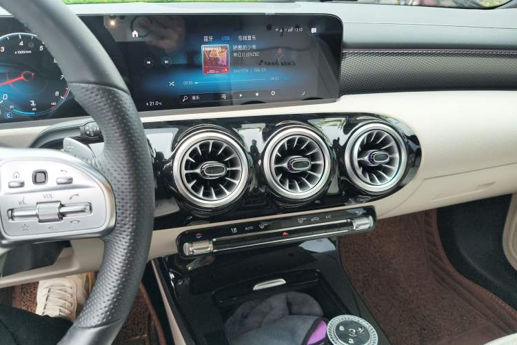 Used Mercedes-Benz A-Class 2022 Restyled A 200 L Sport Sedan Dynamic Version Audio And AC Panel