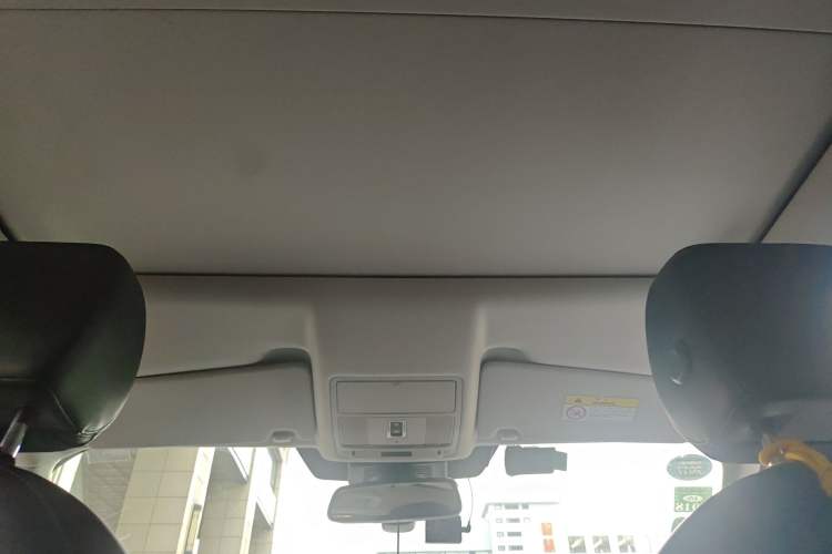 Used Land Rover Discovery Sport 2016 2.0T SE Headliner