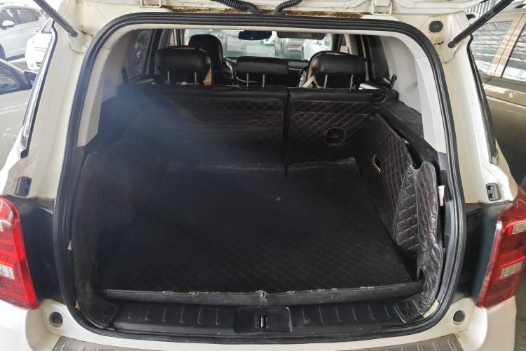 Used GAC Trumpchi GS7 2017 320T Two-Wheel-Drive Luxury Smart Connectivity Model