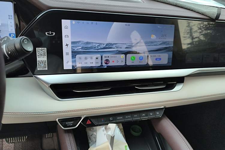 Used Geely Auto Monjaro L 2021 2.0TD DCT EVO Two-Wheel Drive Prestige Version Audio And AC Panel