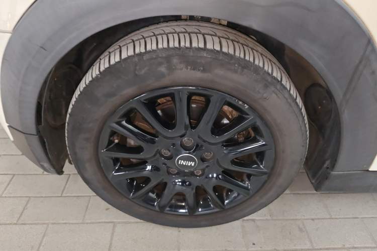 Used MINI 2014 1.2T ONE+
