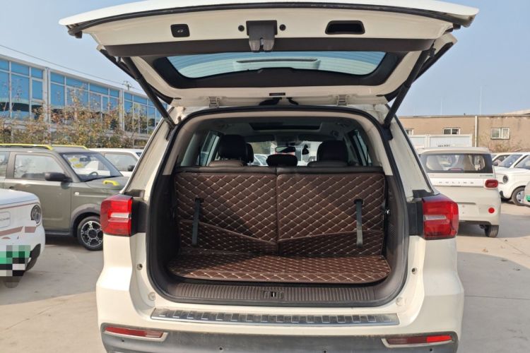 Used Roewe RX8 2019 30T Smart Connectivity Two-Wheel Drive Supreme Flagship Edition