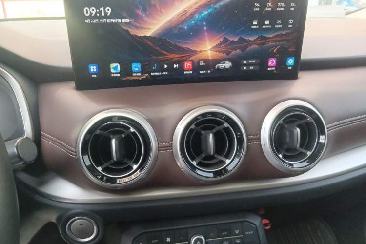 Used Wey VV6 2020 2.0T Two-Wheel Drive Smart Protection+